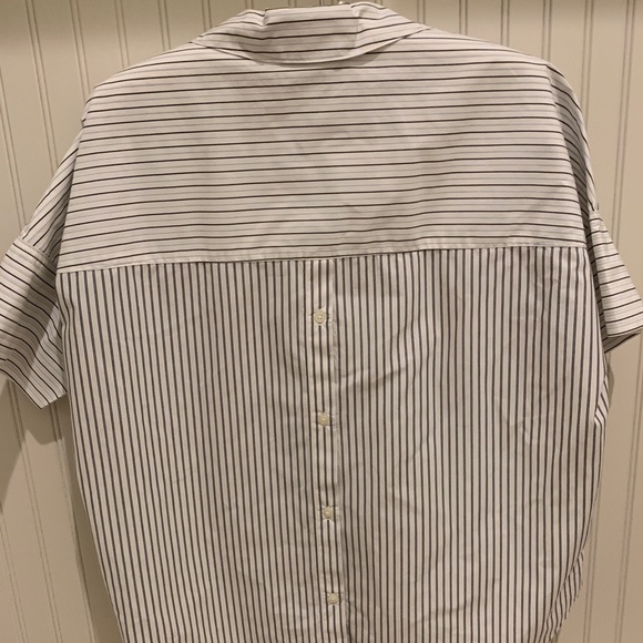 Cropped collard shirt - Picture 2 of 3